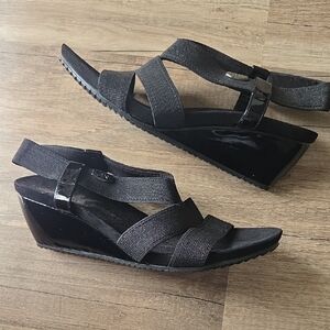 Anne Klein Black Wedge Sandals with Elastic Crossover Straps
